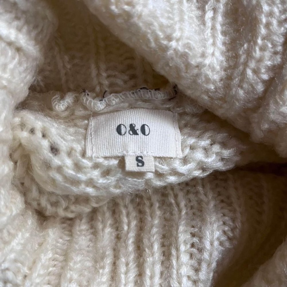 Cozy Soft Knit sweater top - Picture 4 of 6